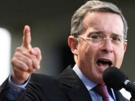 Uribe no se reunirá con Timochenko