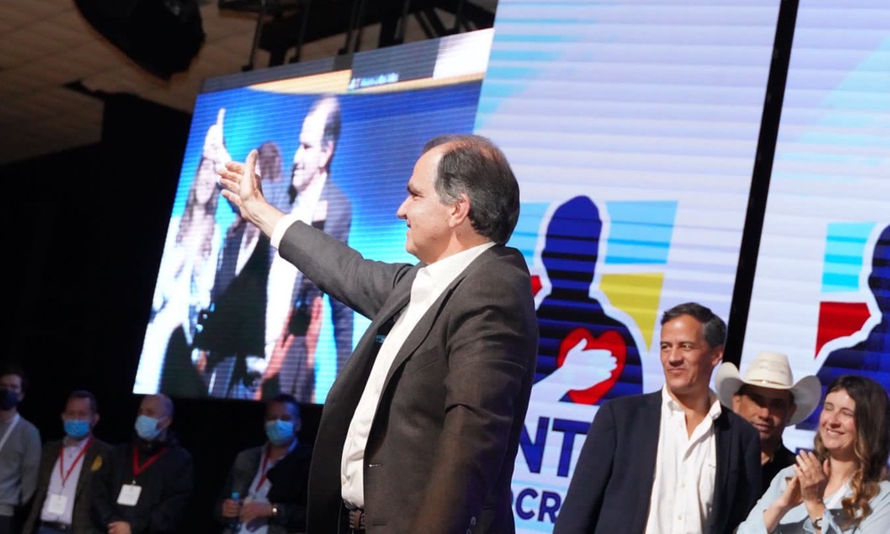 El largo camino que tiene que recorrer el CD